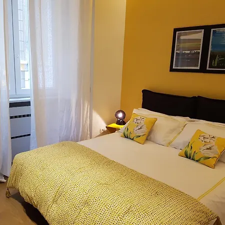 Madeleine - Brera Apartman Milánó